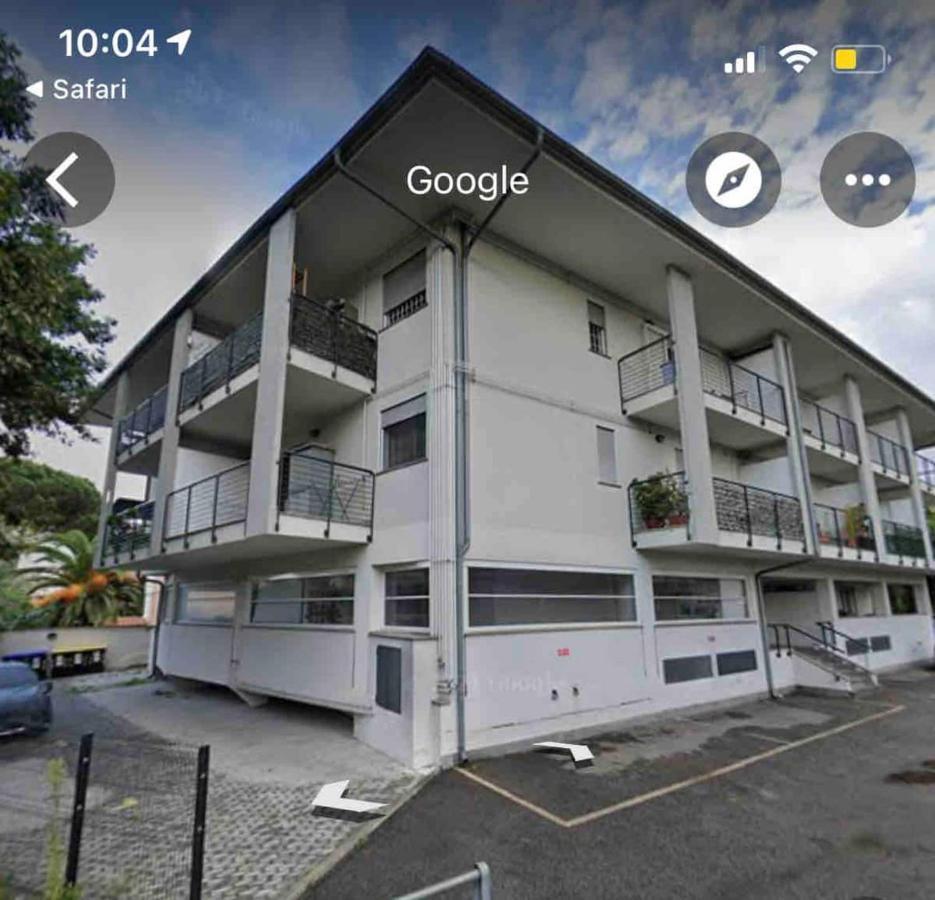 Dolcecasaleogiu Con Parcheggio Coperto Gratuito Apartment Vitinia Bagian luar foto